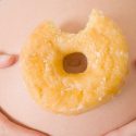 Descubren por qué la obesidad de la madre afecta al bebé