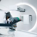 La terapia contra el cáncer que vuelve locos a los inversores chinos es cara y poco fiable