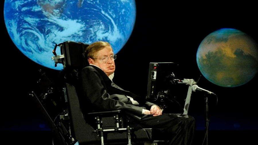 Stephen Hawking: “Debemos abandonar la Tierra en cien años”