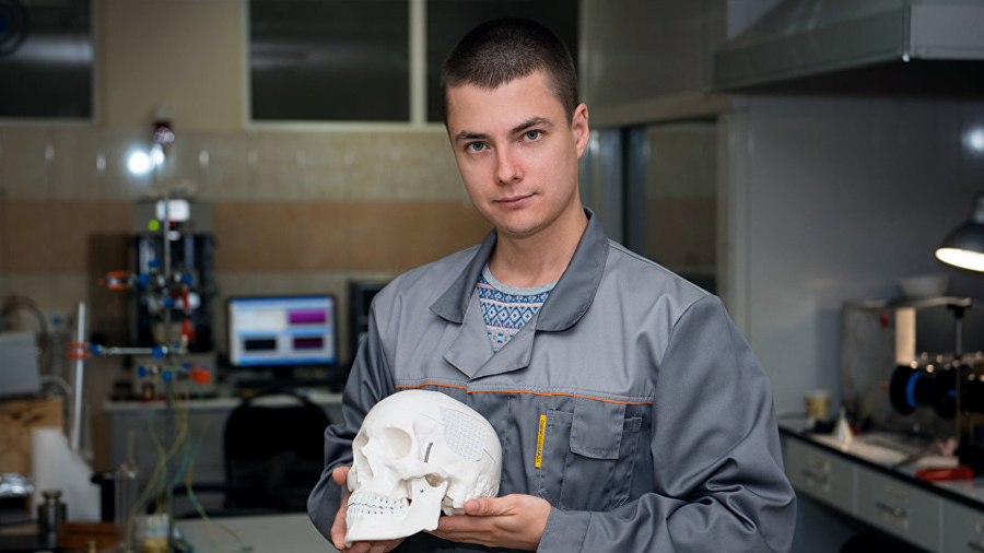 Científicos crean aleaciones metálicas similares a los huesos humanos