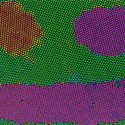 Físicos consiguen crear cristales coloidales en forma de emoticonos