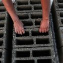 Cemento: el material con el que se construyó la civilización moderna que ahora la está destruyendo