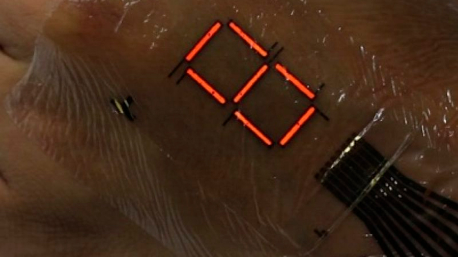 Esta nueva piel electrónica permite manipular objetos virtuales