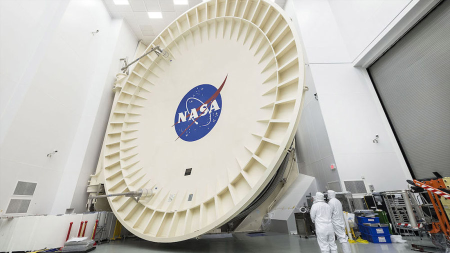 Así es la enorme nevera en la que la NASA recrea el espacio en la Tierra