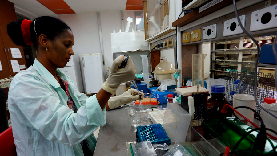 Experiencia del Centro de Ingeniería Genética y Biotecnología de Cuba en la protección por patentes de sus resultados