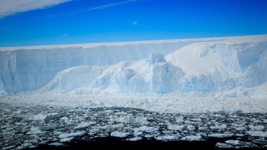Investigadores en misión urgente a la Antártida por aparición de ecosistema que permaneció oculto 120 mil años