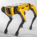 SpotMini, el robot cuadrúpedo de Boston Dynamics, abre puertas con destreza