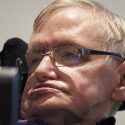 Stephen Hawking comparte su tesis doctoral en Internet: así puedes leerla