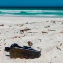 Un mensaje en una botella de 1886, recuperado en una playa de Australia