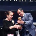 Senado de la República reconoce labor a favor de las mujeres de María Elena Chapa Hernández