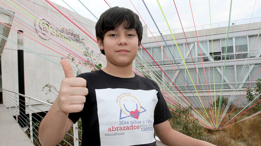 Estudiante mexicano de once años diseñó molécula antioxidante