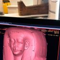 Investigadores descubren momia de 2 mil 500 años en sarcófago supuestamente vacío