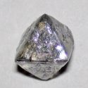 Científicos canadienses hallan dentro de un diamante un mineral nunca visto