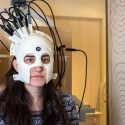 Científicos desarrollan un escáner cerebral que se puede usar como casco