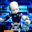 IcUB, el pequeño androide con sentido del tacto