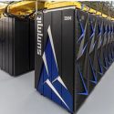 Crea EU la supercomputadora científica más poderosa del mundo: 200 mil billones de cálculos por segundo
