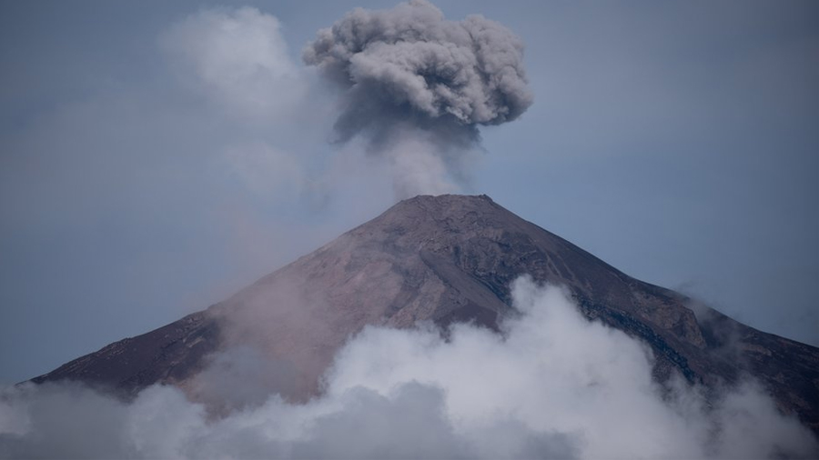 Guatemala: el antes y después de la erupción del Volcán de Fuego desde el espacio