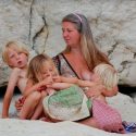 "Soy una nodriza moderna": la madre que amamanta los bebés de otras mujeres