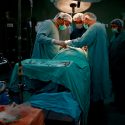 Equipo canadiense trasplanta con éxito órganos con hepatitis C ante falta de donantes