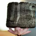 Fabrican el material más ligero del mundo: es mega resistente y pesa 0.2 mgs por centímetro cúbico