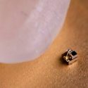 El nuevo ordenador más pequeño del mundo mide sólo 0,3 mm. de lado