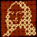 Pintada en un lienzo de ADN, así es la Mona Lisa más pequeña del mundo
