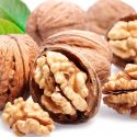 Un puñado diario de nueces disminuye la prevalencia de la diabetes a la mitad