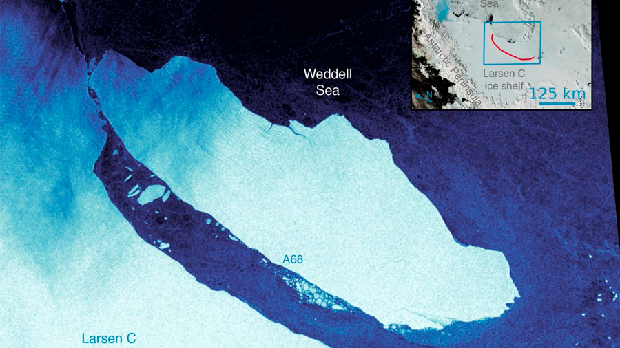 El inmenso iceberg A68 cumple un año atascado en el Mar de Weddell