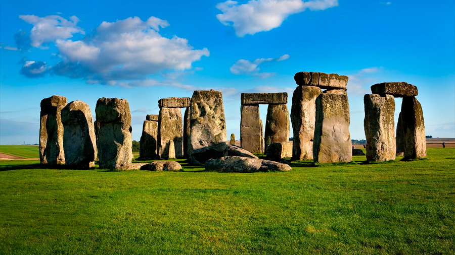 Forasteros enterrados en Stonehenge levantaron el monumento