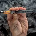 Análisis preliminar apunta a que los cigarrillos electrónicos dañan el ADN