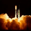 NASA lanza satélite con láseres para estudiar pérdida de hielo en la Tierra