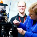 Las mujeres, más amenazadas que los hombres por el avance de los robots