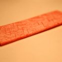Chicle “infinito” da sabor a través de toques eléctricos