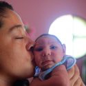 Virus del Zika en Brasil: el relato de las madres de los bebés que nacieron con microcefalia