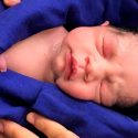 Nace el primer bebé tras un polémico trasplante de útero de un cadáver