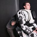 Vaya fraude del robot ruso de "alta tecnología" que podía hablar y bailar