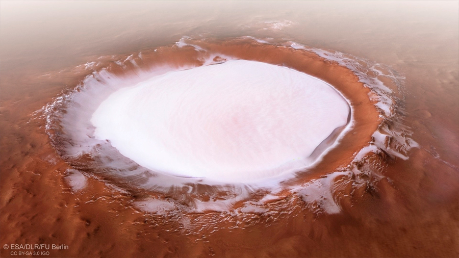 Impresionantes imágenes de un cráter de hielo en Marte