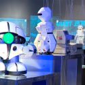 'Nosotros, Robots', la singular expo que se monta en Madrid para reflexionar sobre la robótica
