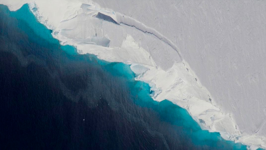Una cavidad gigante confirma la desintegración de un glaciar antártico