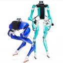 Digit, el robot bípedo que ahora tiene brazos puede abrir puertas para entregar paquetes