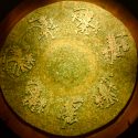 Especialistas restauran disco de turquesa mexica de hace más de 500 años