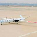 Avión chino potenciado con hidrógeno y baterías de litio logra volar con éxito