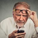 Innovan investigadores mexicanos tecnología que en siete días corrige vista cansada