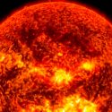 Los iones se mueven más rápido que los átomos en el borde del Sol