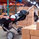 Handle, el ‘atemorizante’ robot de Boston Dynamics, ahora es un experto apilador de cajas