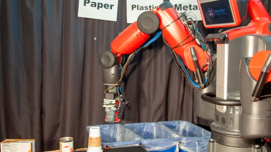 MIT crea un robot que puede reciclar mediante el tacto de objetos