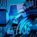 Un virus que graba a usuarios viendo pornografía y los extorsiona