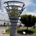Crean mexicanos árboles artificiales que absorben la contaminación y devuelven aire limpio