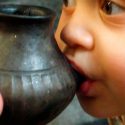 Estudio en Nature: Los bebés prehistóricos bebían leche animal en 'teteros' de arcilla