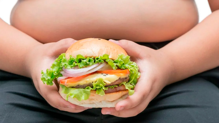 La obesidad en AL se ha triplicado por el consumo de ultraprocesados y comida rápida